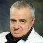 sono un regista e un attore, puoi vedere profilo su internet